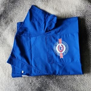 Cubs scrub top